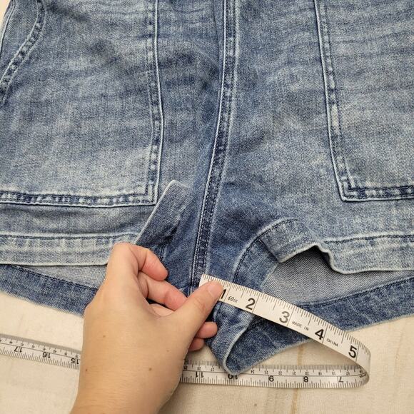 Aerie shortalls denim embroidered floral overall shorts boho - Picture 3 of 7